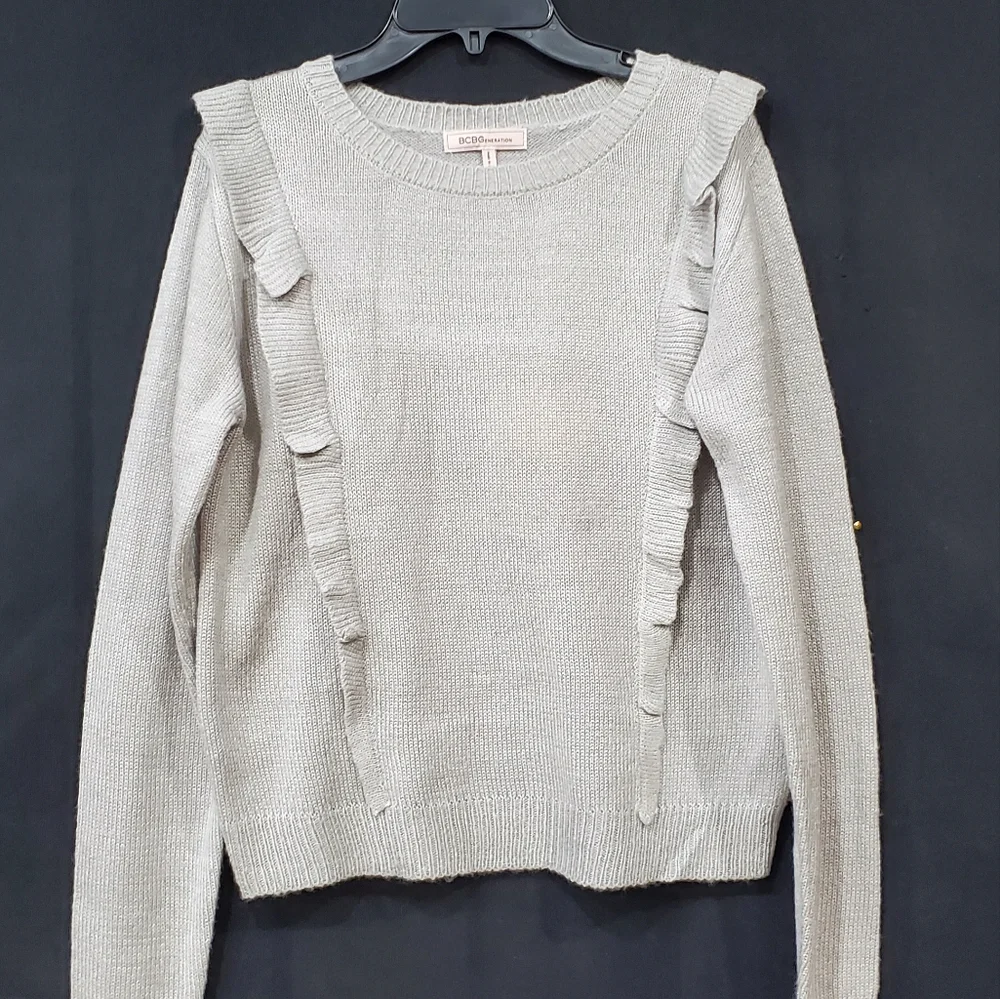 🆕️ BCBGeneration Ruffle Sweater - Picture 1 of 7